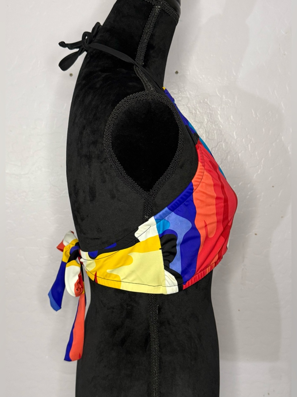 Venus Multicolor Abstract Halter Bikini Top - Picture 2 of 4
